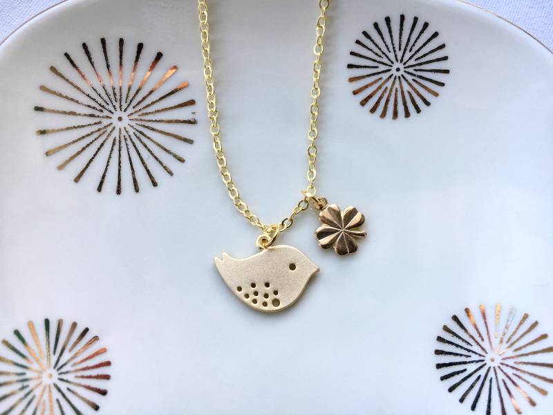 Tschilp Güldenes Vögelchen Mit Kleeblatt Glück Klee Messing Gliederkette Kette Vogel Geschenk Natur von MiMaMeise