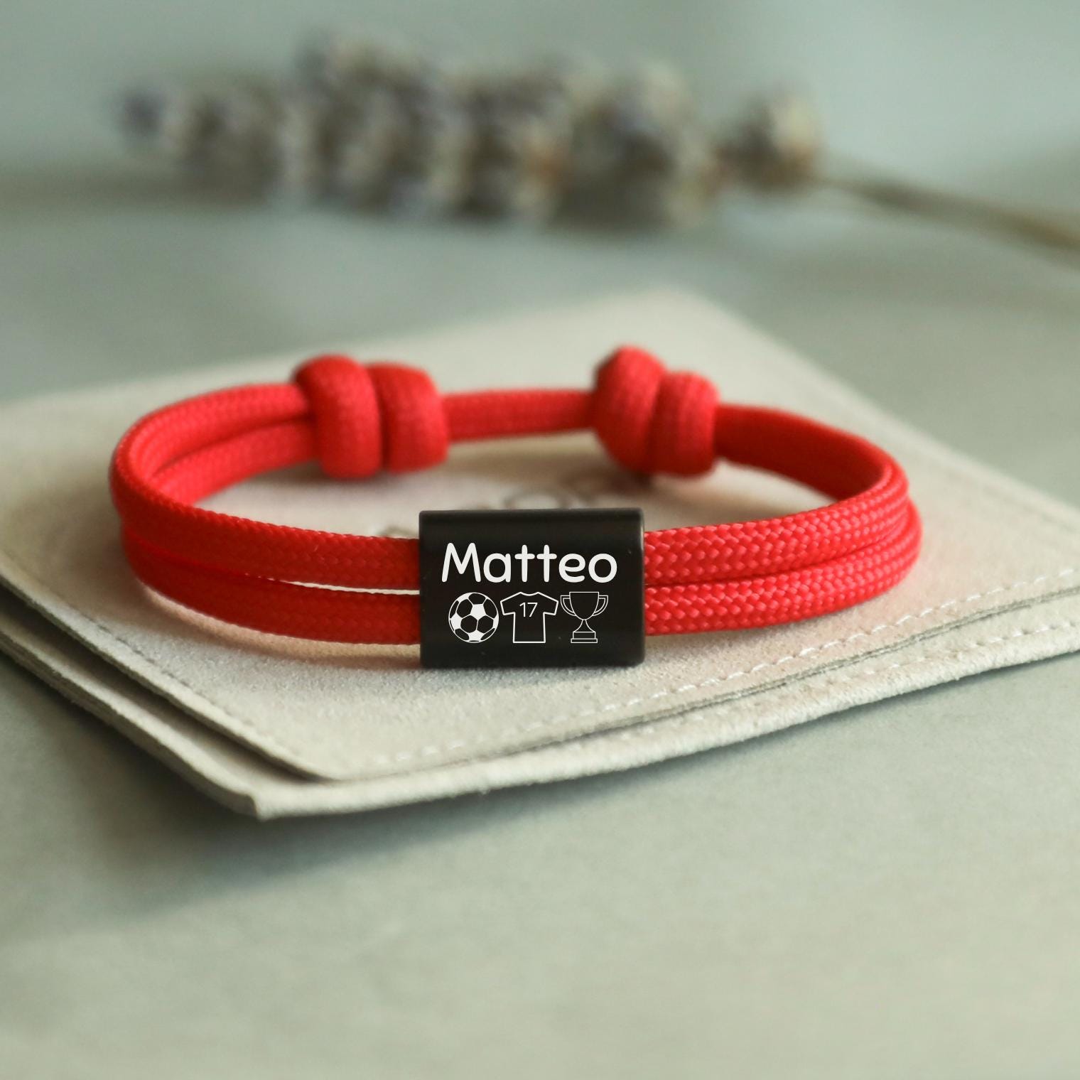 Fußball Armband Personalisiert Für Kinder, Mit Gravur, Geschenk Jungen, Personalisiertes Sportarmband von MiaCoreDE