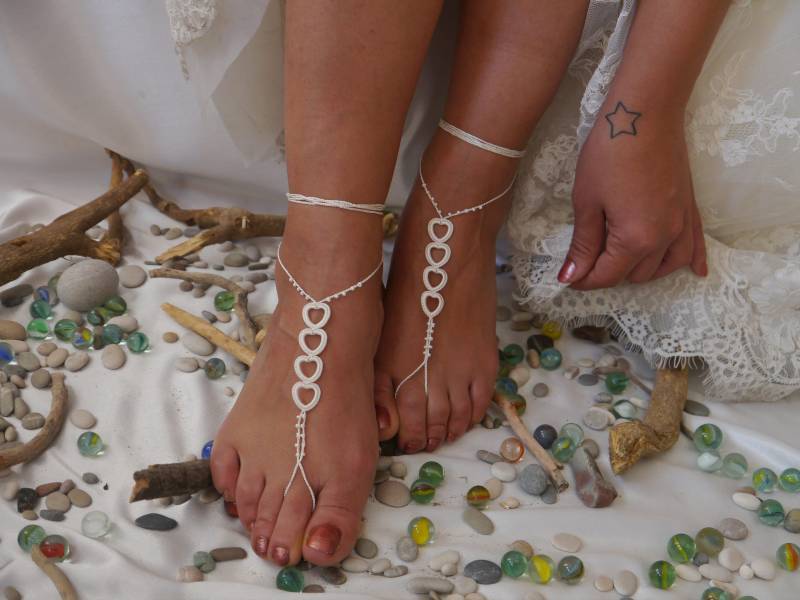 Elfenbein Spitze Herz Barfuß Sandalen Strand Hochzeit Fuß Schmuck von MiaJewelryStudio