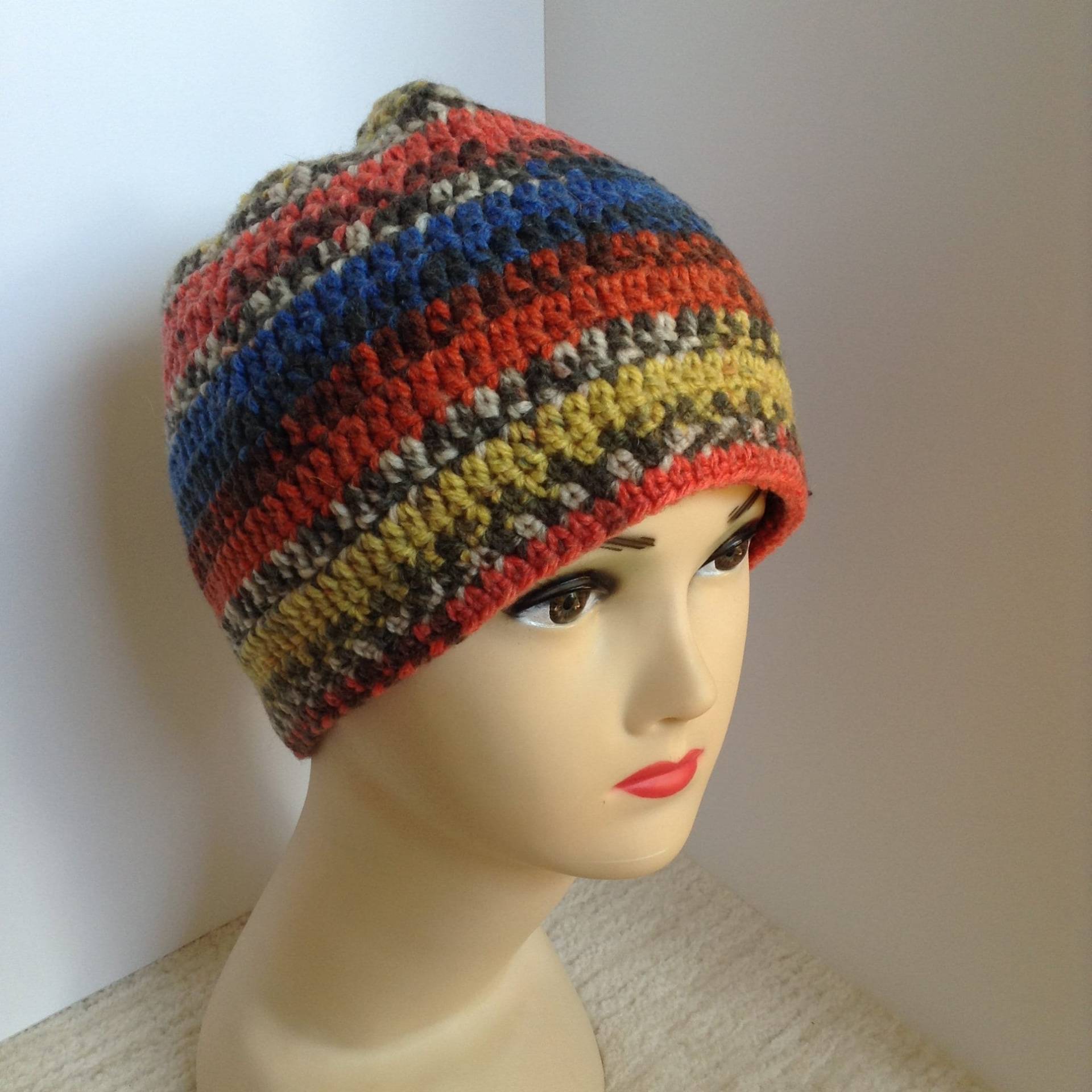 Farbenfrohe Häkelmütze Aus Wollgemisch Für Damen von MiaJewelryStudio