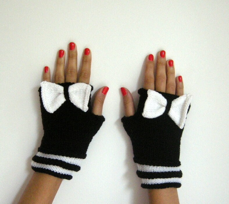 Fingerlose Handschuhe, Schwarze Und Weiße Handschuhe von MiaJewelryStudio