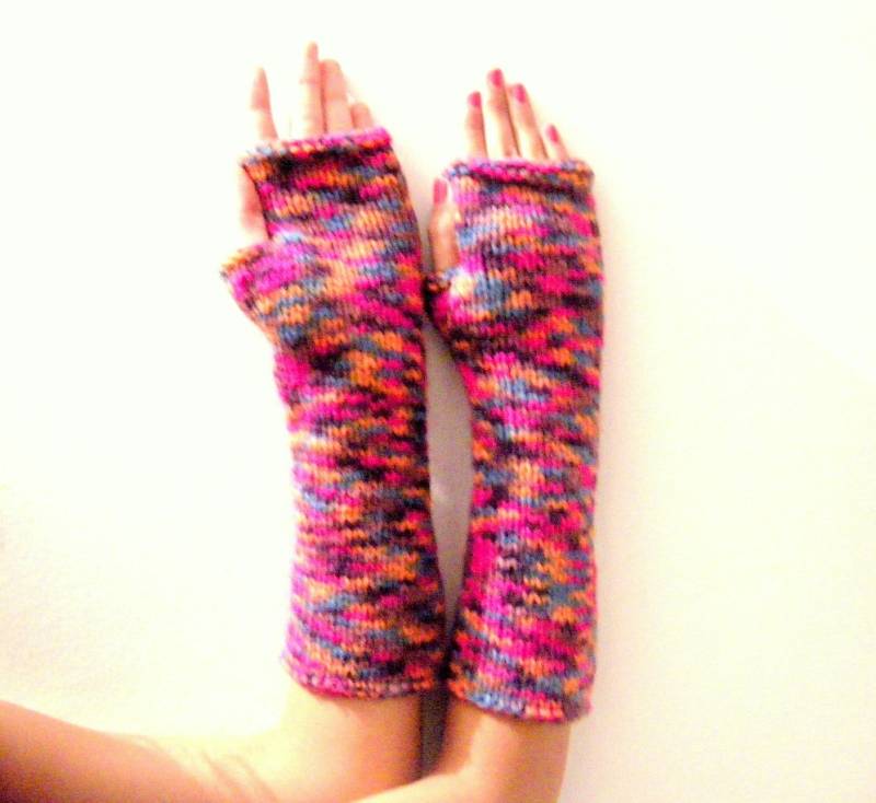 Frauen Handschuhe, Strickaccessoires von MiaJewelryStudio