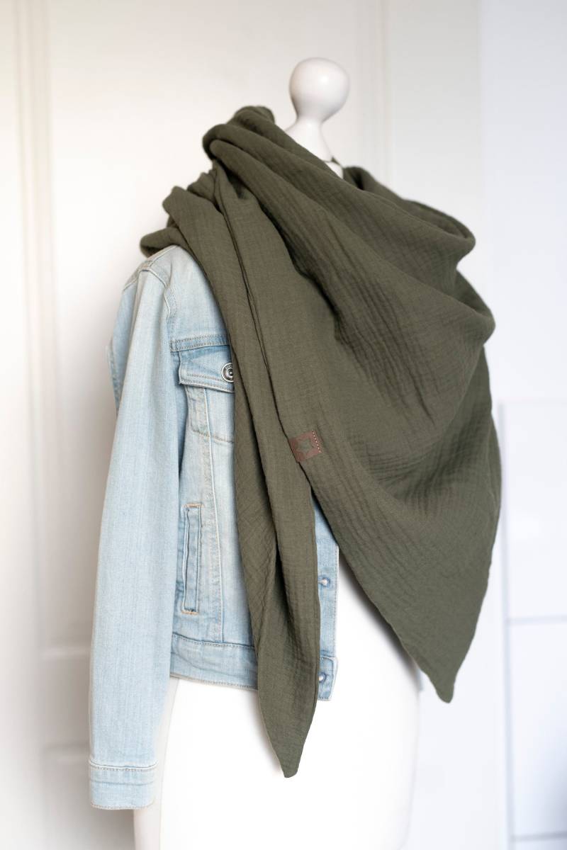 Musselintuch Dreieckstuch Halstuch Khaki Damen Mädchen Herren Doppellagig Für Kinder Und Erwachsene Tuch von MiaLaLunaDesigns