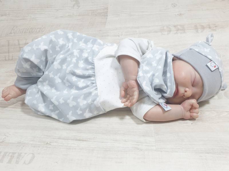 Süßer Mitwachs Strampler Stoffwahl Schmetterlinge Von Atelier Miamia von MiaMiaAtelier