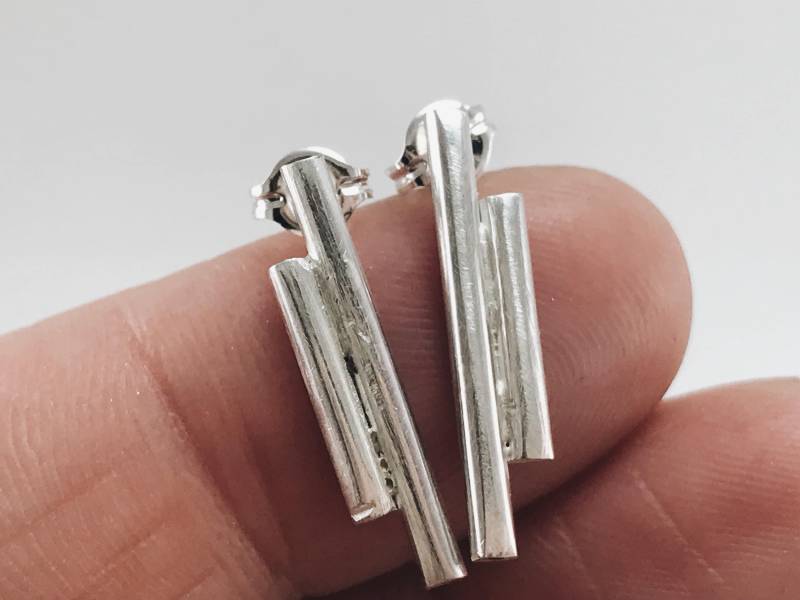 Doppel-Bar Sterling Silber Ohrringe, Ohrstecker, Bar Mibbie Schmuck Doppel-Bar Sterling Silber Ohrringe, Ohrstecker, Bar Mibbie Schmuck von MibbieJewelry