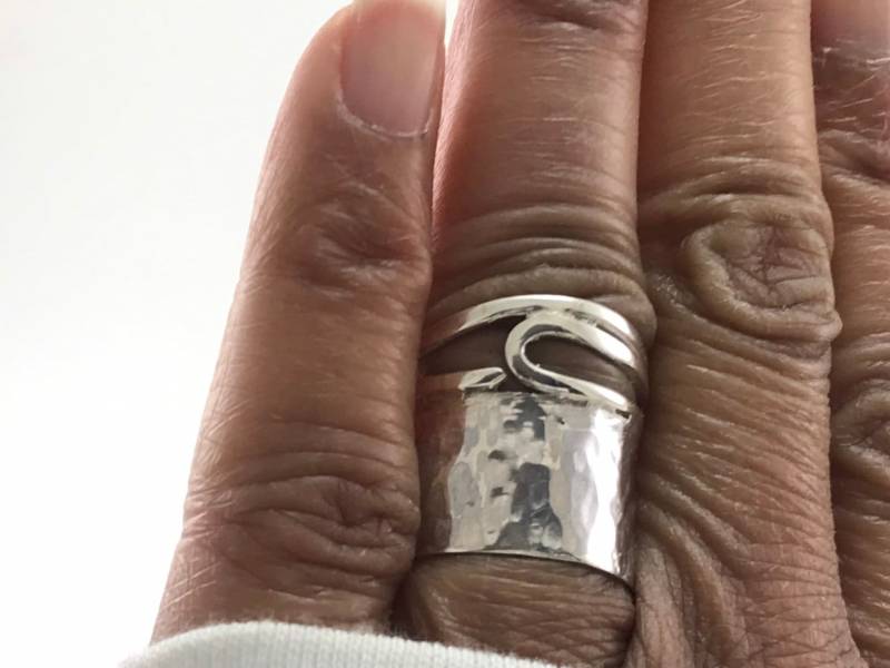 Mibbie Band Und Wrap Ring Statement Mibbie Band Und Wrap Ring Statement von MibbieJewelry