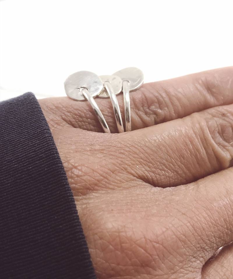 Stapelring Mit Hängenden Scheibe Charme, Hängende Charme Ring, Mibbie Schmuck | Dieses Angebot Ist Für 1 Ring Stapel von MibbieJewelry