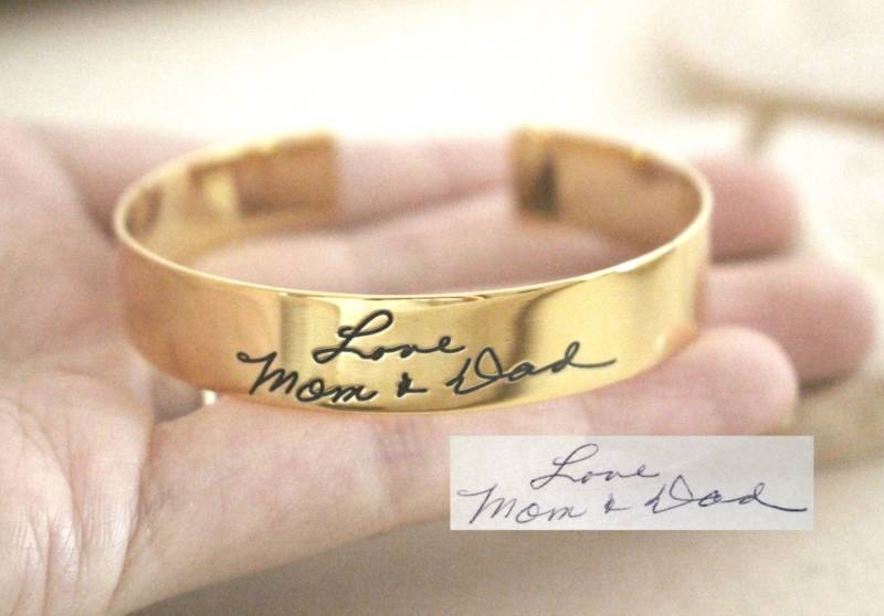 Echte Handschrift Manschette Armband - Name Personalisierte Armreif - Gedenk Skinny Band Offene Manschette - Mutter Geschenk von MichPersonalized