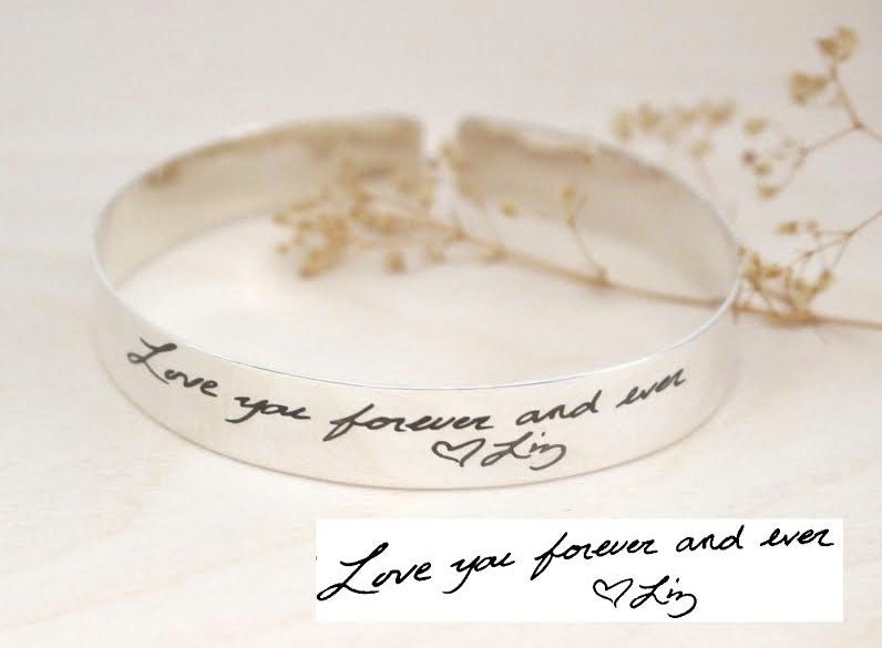 Echte Handschrift Manschette Armband - Name Personalisierter Armreif Skinny Band Offene Mutter Geschenk Weihnachtsgeschenke Echte Handschrift Manschette Armband - Name Personalisierter Armreif Skinny Band Offene Mutter Geschenk Weihnachtsgeschenke von MichPersonalized