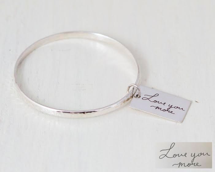 Gravur Signature Armreif - Gravierte Handschrift Signatur/Handschrift Add-On Rechteck Charm Mutter Geschenk von MichPersonalized