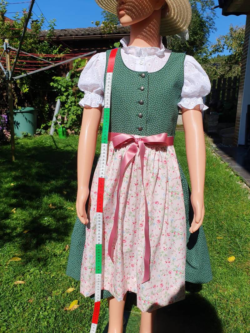 Kinderdirndl Grün Größe 128 von MichasHobby