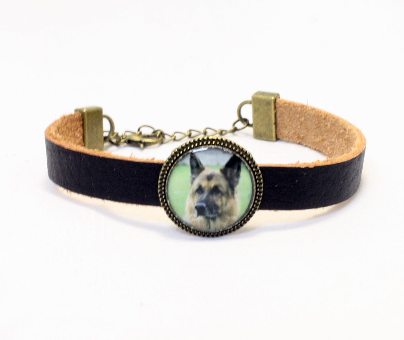 Personalisiertes Hunde Foto Armband - Leder Deutscher Schäferhund von MichelleMarieBoutiqu