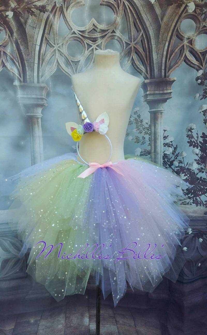 Pastell Regenbogen Einhorn Tutu Und Stirnband Set von MichellesBellesTutu