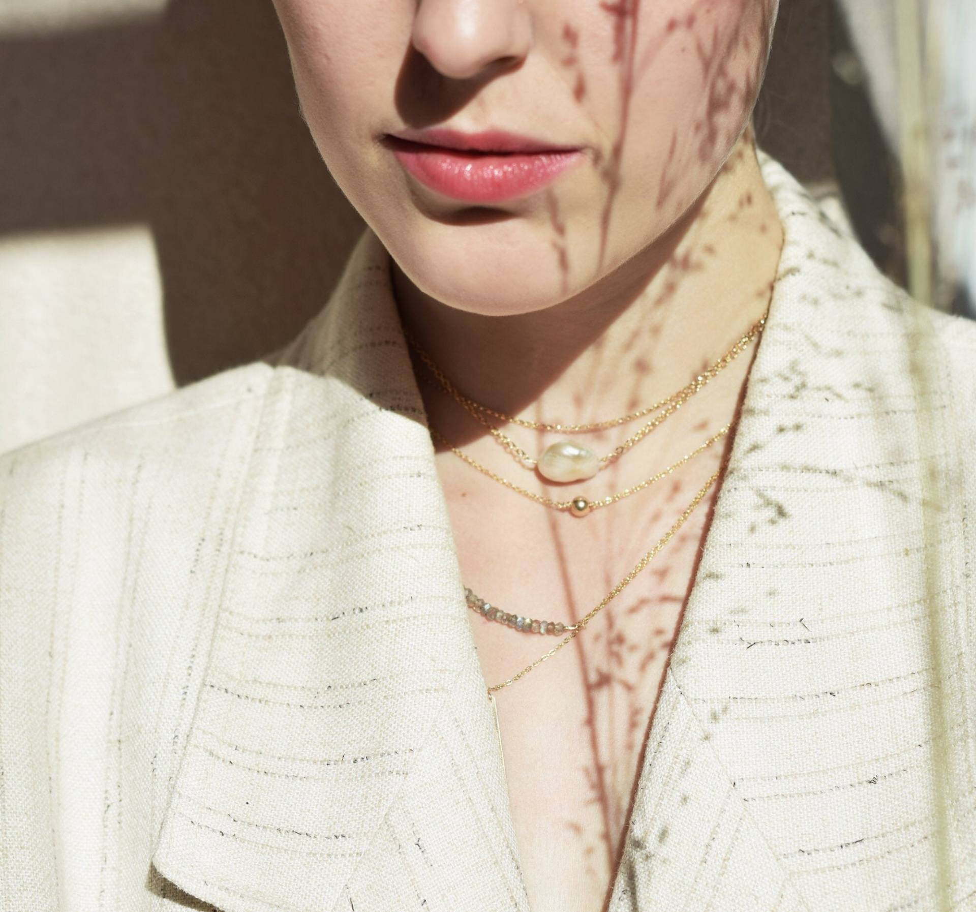 Gold Blau Labradorit Halskette, Einfache Edelstein Halskette | 14K Gefüllt von MichenoJewelry