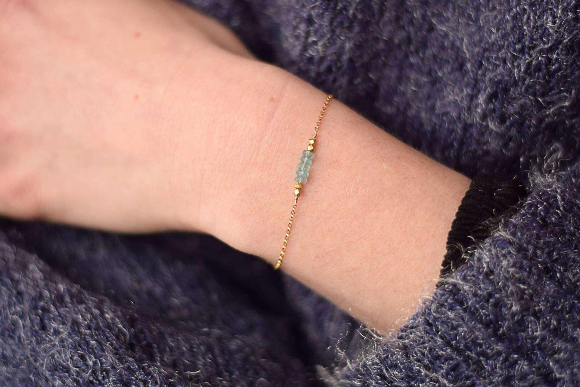 Gold Nuggets & Apatitarmband | 14K Gefüllt von MichenoJewelry