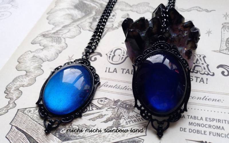 Mysterious Ocean Gothic Halskette - Schwarze Geschenkbox Inklusive von MichiMichiRainbow