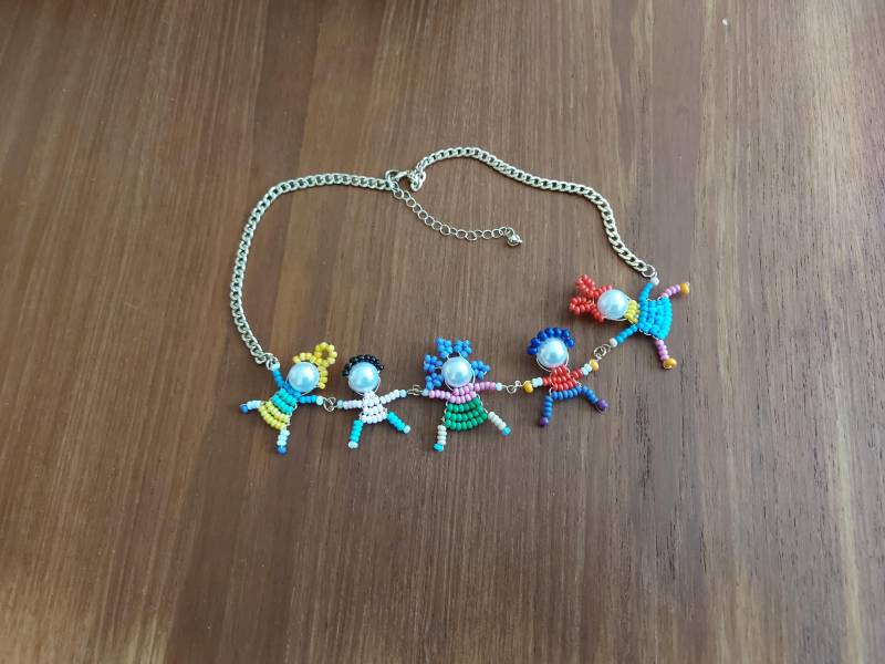 Handgefertigte Halskette Kinder 48 + 8 cm Mit Bunten Perlen Figuren von MichisWollbox