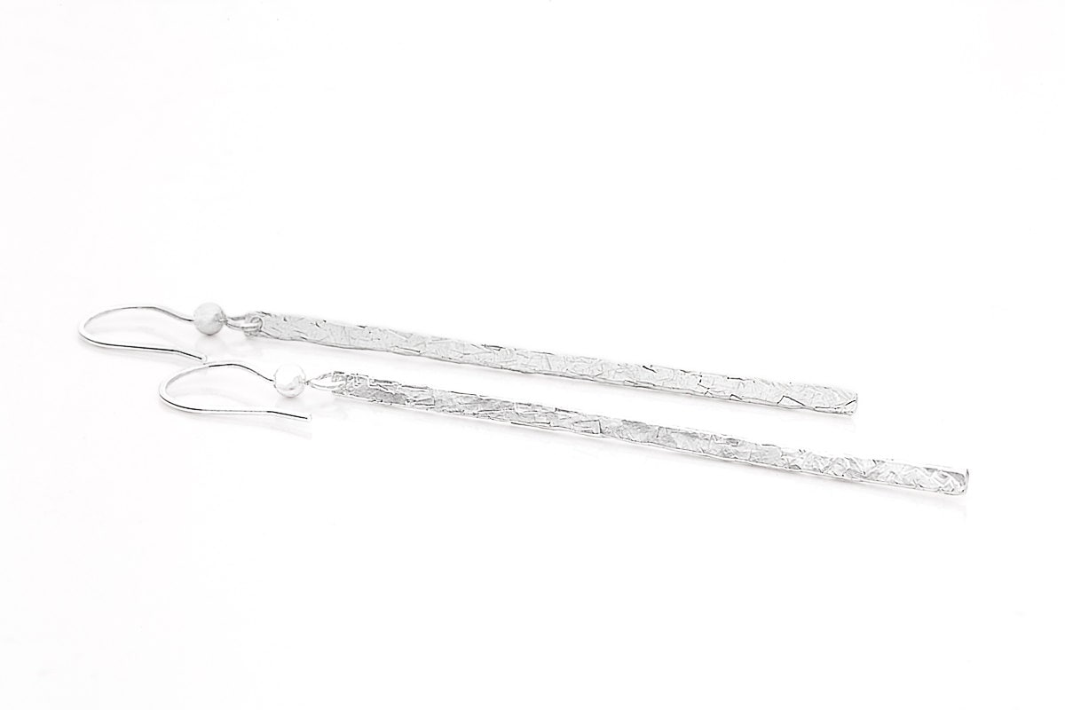 Handgefertigte 925 Sterling Silber Bar Tropfen Ohrringe Handgefertigte 925 Sterling Silber Bar Tropfen Ohrringe von MichiyoArai