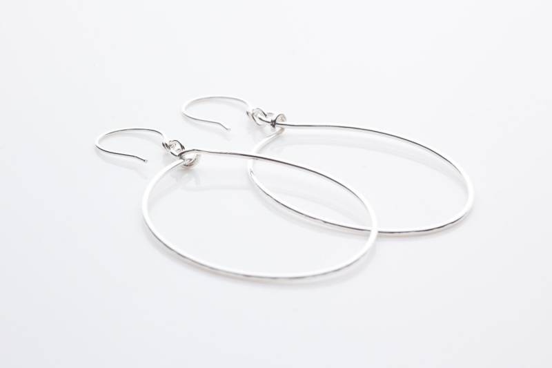 Handgemachte 925 Sterling Silber Medium Teardrop Ohrringe von MichiyoArai