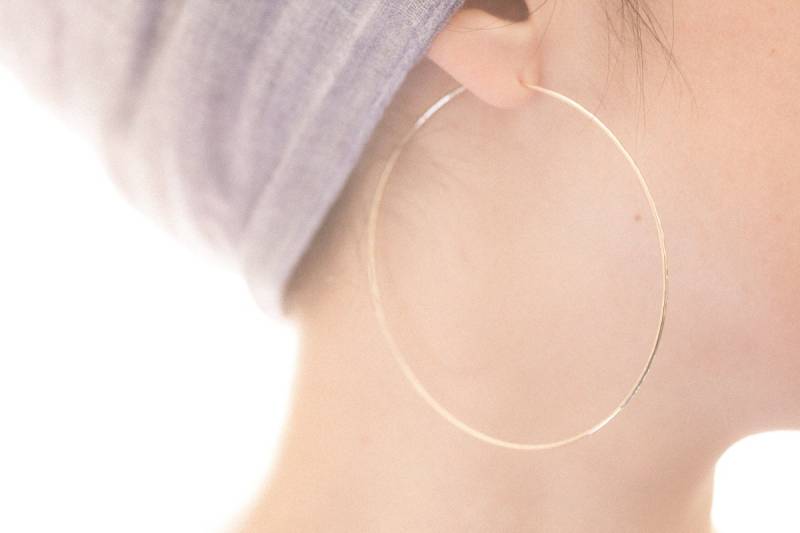 Handgemachte Gold Fill Extra Große Hoop Ohrringe von MichiyoArai
