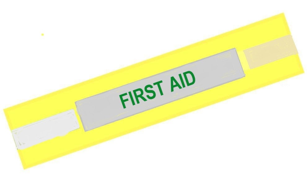 "Gedruckte "Erste Hilfe" Reflektierende Armbändchen Breit Sportsicherheit Hallo Sichtbar Zu Fuß Id Gelb." "Gedruckte "Erste Hilfe" Reflektierende Armbändchen Breit Sportsicherheit Hallo Sichtbar Zu Fuß Id Gelb." von MickDirect