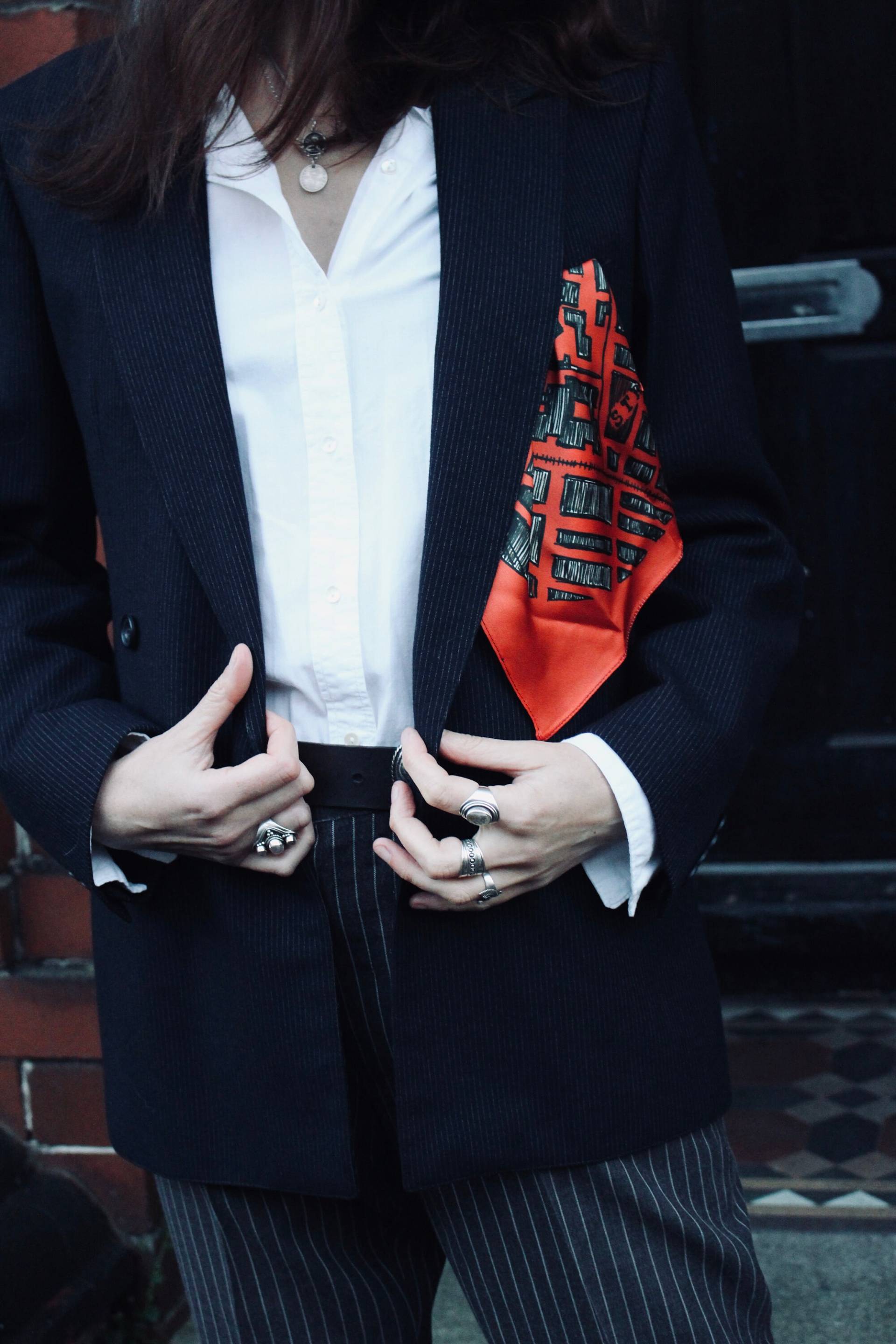 Strangeways Gaol 1919 - Einstecktuch Aus Reiner Seide Von Mickey Strangeways Gentleman Accessoires Dandy Herren Anzüge Strangeways Gaol 1919 - Einstecktuch Aus Reiner Seide Von Mickey Strangeways Gentleman Accessoires Dandy Herren Anzüge von MickeyStrangeways