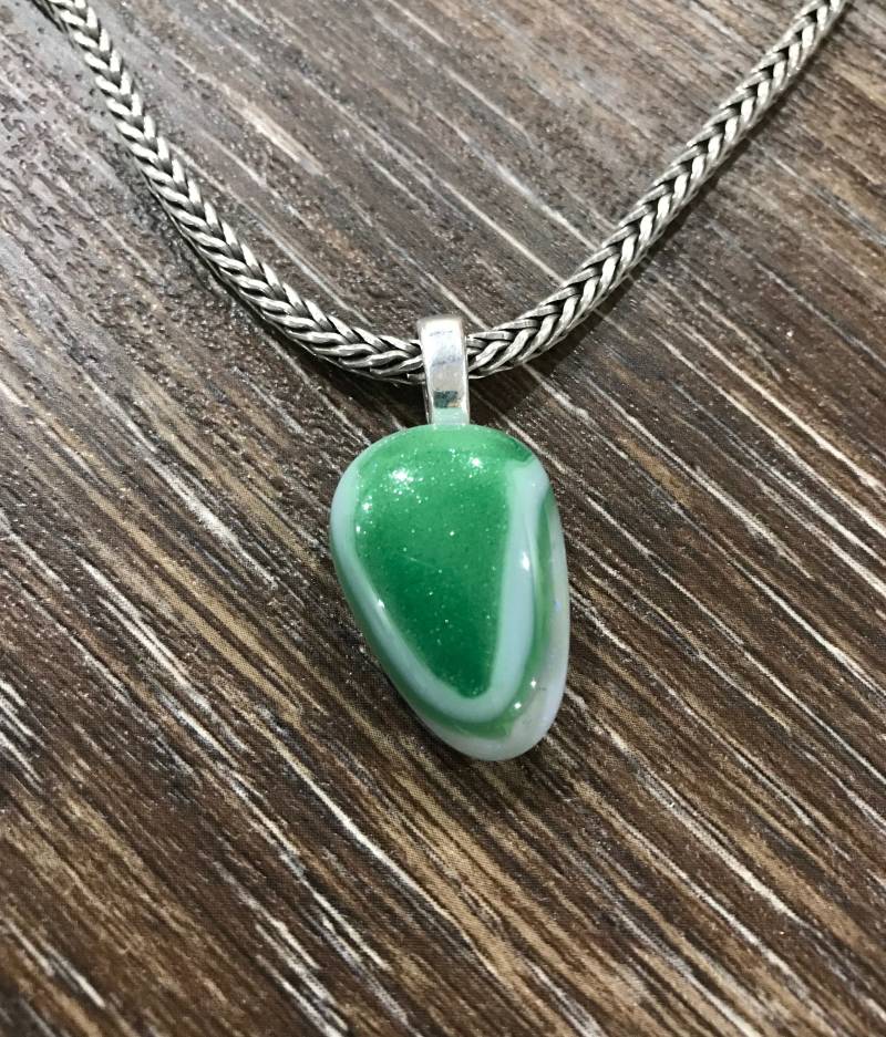 Grüner Aventurin & Rosa Geschmolzenes Glas Anhänger, Hochzeit Schmuck, Geschenk Für Mutter, Träne Frühling Mode Accessoire Grüner Aventurin & Rosa Geschmolzenes Glas Anhänger, Hochzeit Schmuck, Geschenk Für Mutter, Träne Frühling Mode Accessoire von MidwayMercantileCo