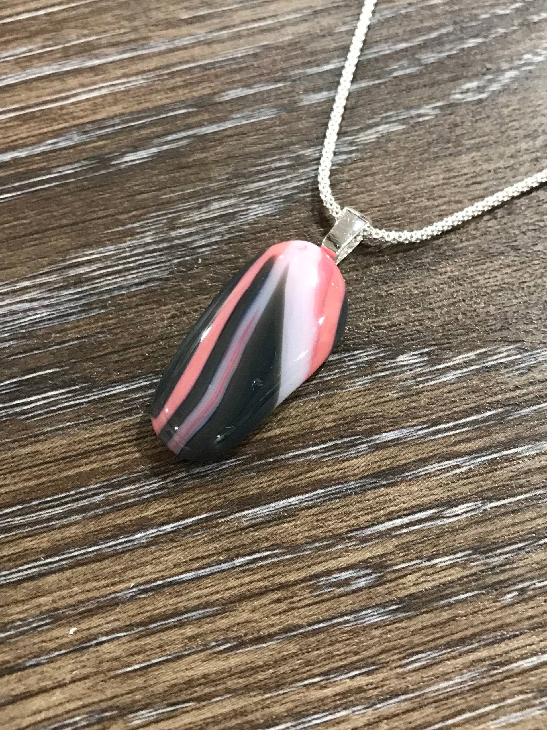 Rosa, Weiß Und Grau Geschmolzenes Glas Anhänger, Mutter Der Braut Schmuck, Geschenk, Eleganter Brautjungfer Halsketten Rosa, Weiß Und Grau Geschmolzenes Glas Anhänger, Mutter Der Braut Schmuck, Geschenk, Eleganter Brautjungfer Halsketten von MidwayMercantileCo