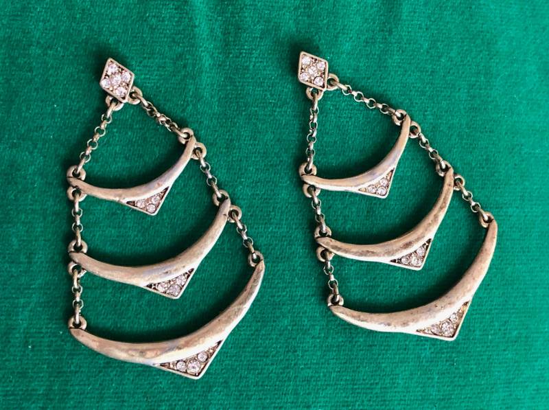 Messing Gold Ohrringe Kronleuchter Dangly Strass Dreieck Diamant Rustikale Vintage Distressed Geschmolzenen Metall Metallic Patina Messing Gold Ohrringe Kronleuchter Dangly Strass Dreieck Diamant Rustikale Vintage Distressed Geschmolzenen Metall Metallic Patina von MidwestVintageShop