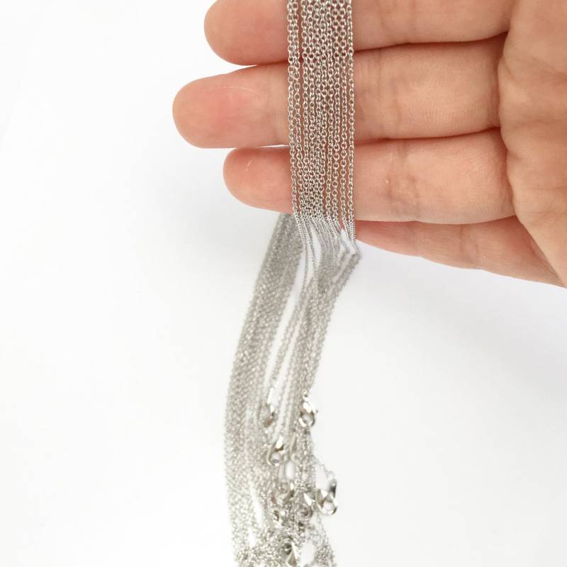 10 Stück Dainty Silver Halskette, Messingkette, Stabkette, Mignon Und Supply 10Pchnd-S 10 Stück Dainty Silver Halskette, Messingkette, Stabkette, Mignon Und Supply 10Pchnd-S von Mignonsupply