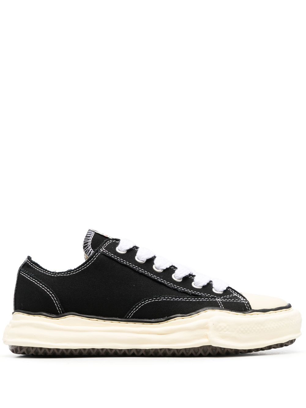 Maison Mihara Yasuhiro Sneakers mit Logo-Patch - Schwarz von Maison Mihara Yasuhiro