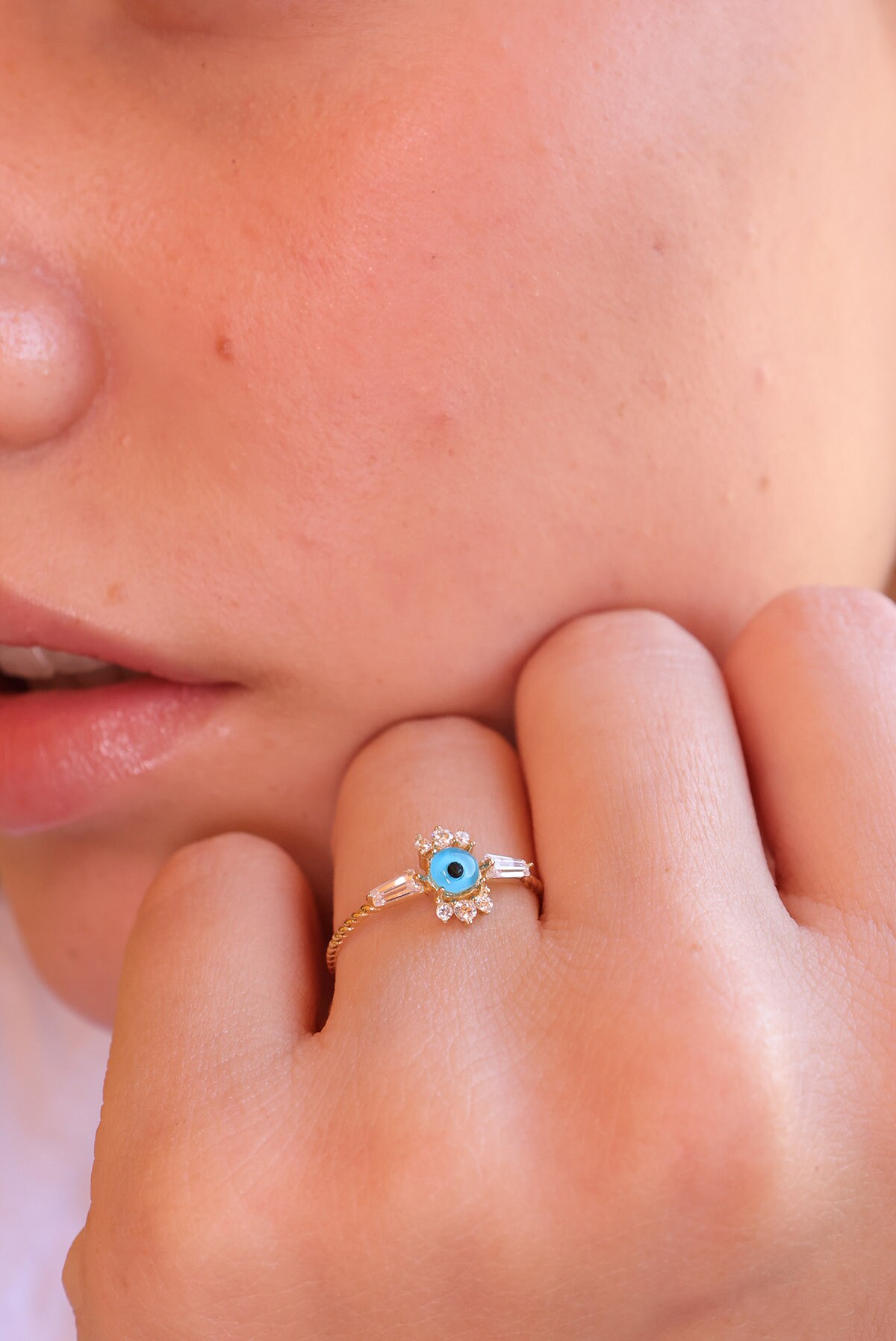 Mihenkler Jewelry 14K Gold Blue Eye Stein Ring von MihenklerJewellery