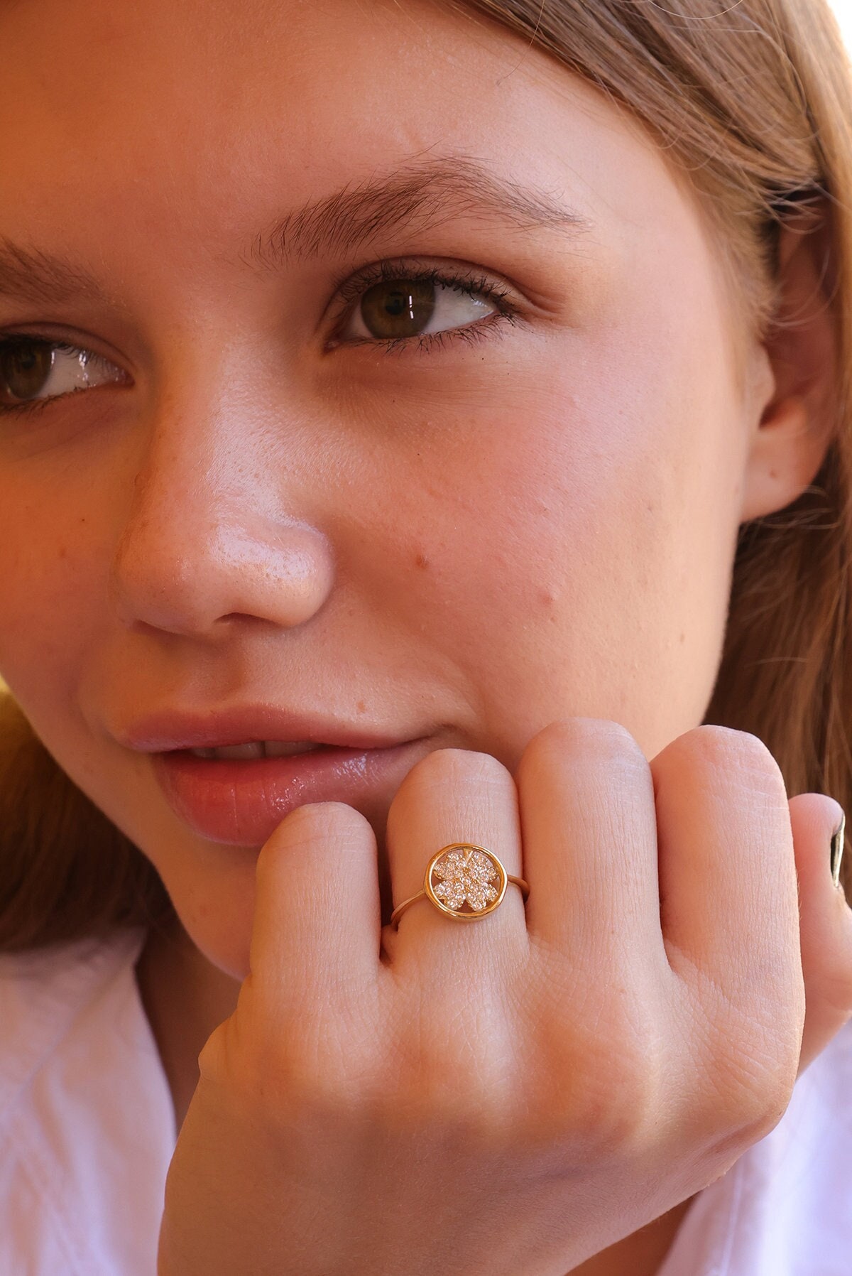 Mihenkler Jewelry 14K Gold Kleeblatt Ring von MihenklerJewellery