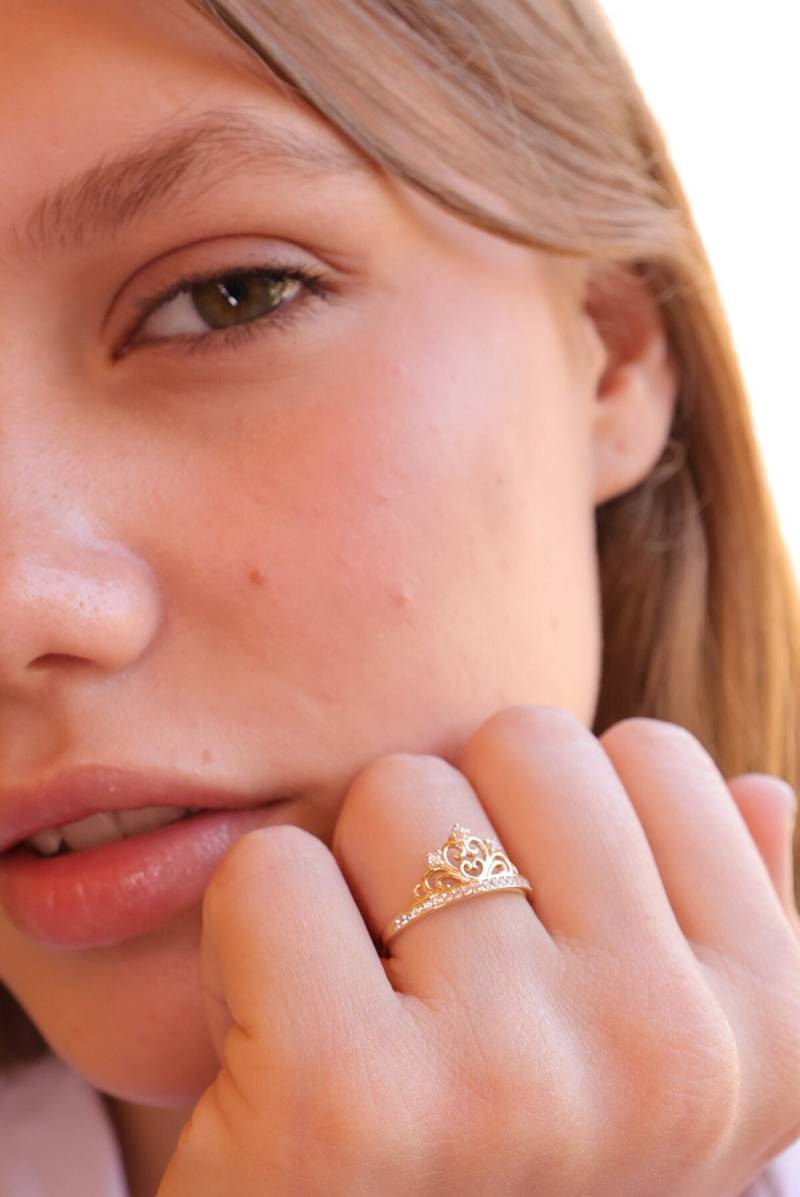 Mihenkler Jewelry 14K Gold Prinzessin Krone Ring von MihenklerJewellery