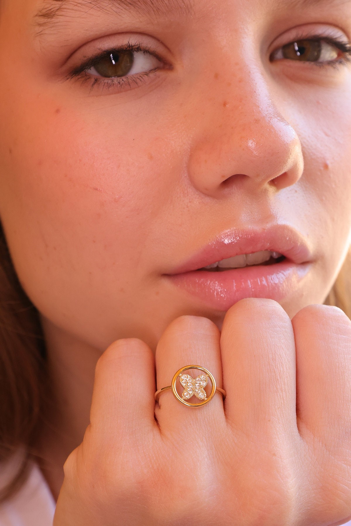 Mihenkler Jewelry Schmetterling Stein 14K Gold Ring von MihenklerJewellery
