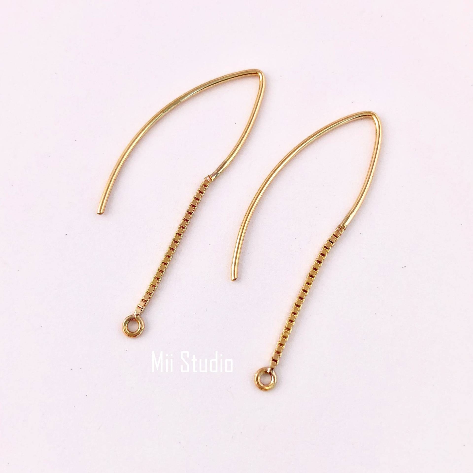 14K Gelb Gold Filled V-Form Ohrhaken Mit 3/4 "Box-Kette 2 Stk E67G 14K Gelb Gold Filled V-Form Ohrhaken Mit 3/4 "Box-Kette 2 Stk E67G von MiiStudio