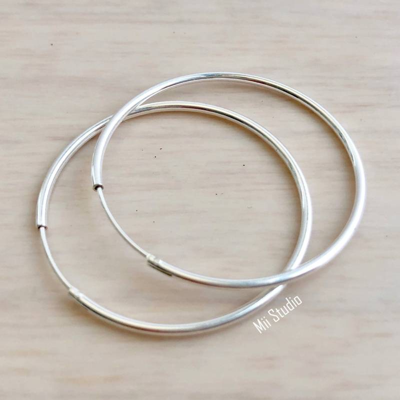 2 Stück 4 6 24 Mm 925 Sterling Silber Runde Endlos Hoop Schleife Ohrring Draht Ohrdraht E22S 2 Stück 4 6 24 Mm 925 Sterling Silber Runde Endlos Hoop Schleife Ohrring Draht Ohrdraht E22S von MiiStudio