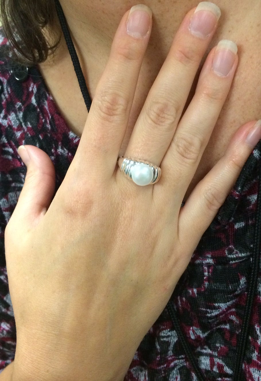 Edel Und Erstaunlich Geprägt .925 Sterling Echtes Süßwasser 10-11mm Perlen Cocktail Ring Größe 8 Edel Und Erstaunlich Geprägt .925 Sterling Echtes Süßwasser 10-11mm Perlen Cocktail Ring Größe 8 von MijoMadreDesign