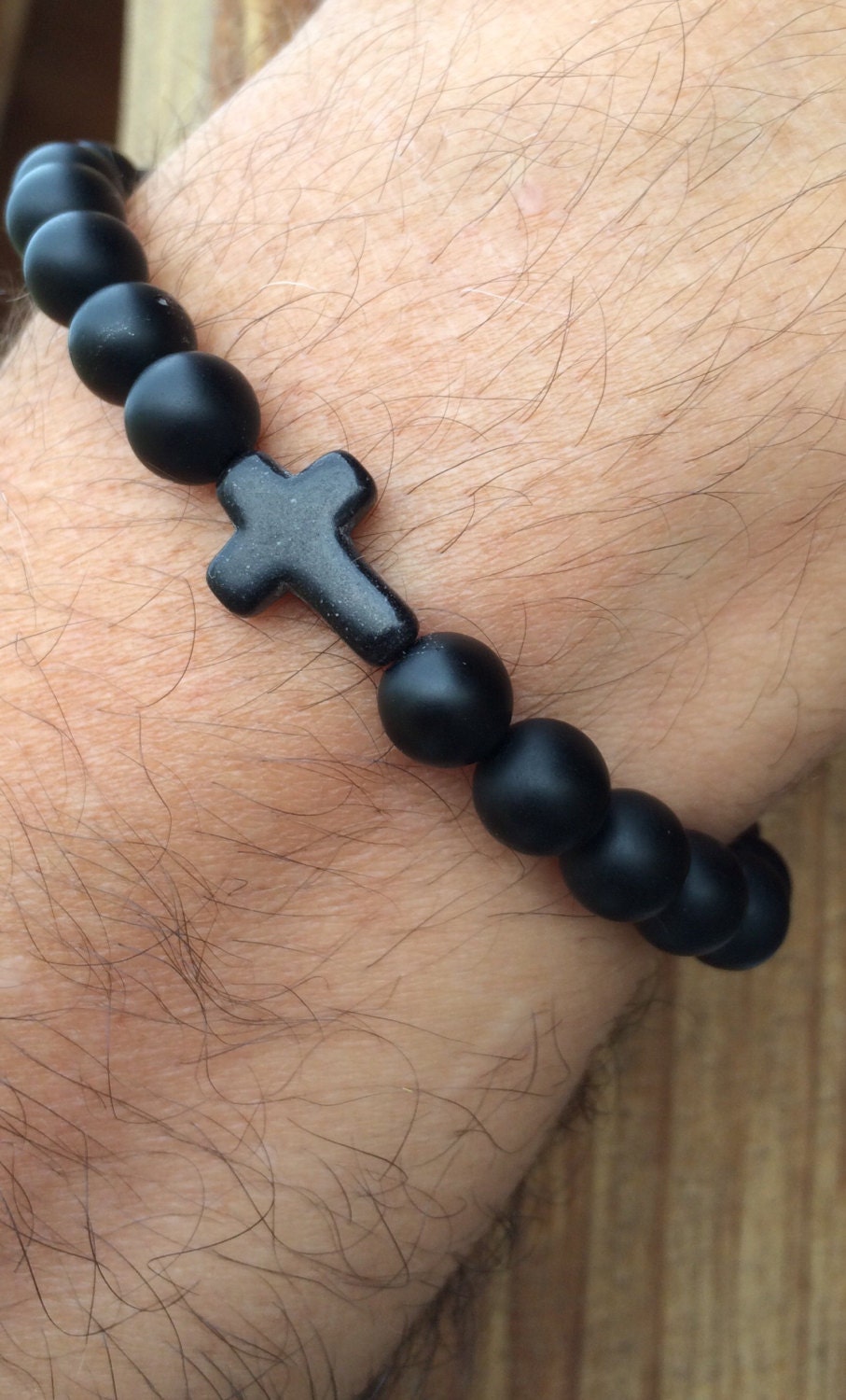 Schwarzes Mattes Onyx 8mm Spirituelles Armband Mit Einem Schwarzen Howlith Kreuz Benutzerdefinierte Größen Verfügbar Auf Stretchschnur Handmade Schwarzes Mattes Onyx 8mm Spirituelles Armband Mit Einem Schwarzen Howlith Kreuz Benutzerdefinierte Größen Verfügbar Auf Stretchschnur Handmade von MijoMadreDesign