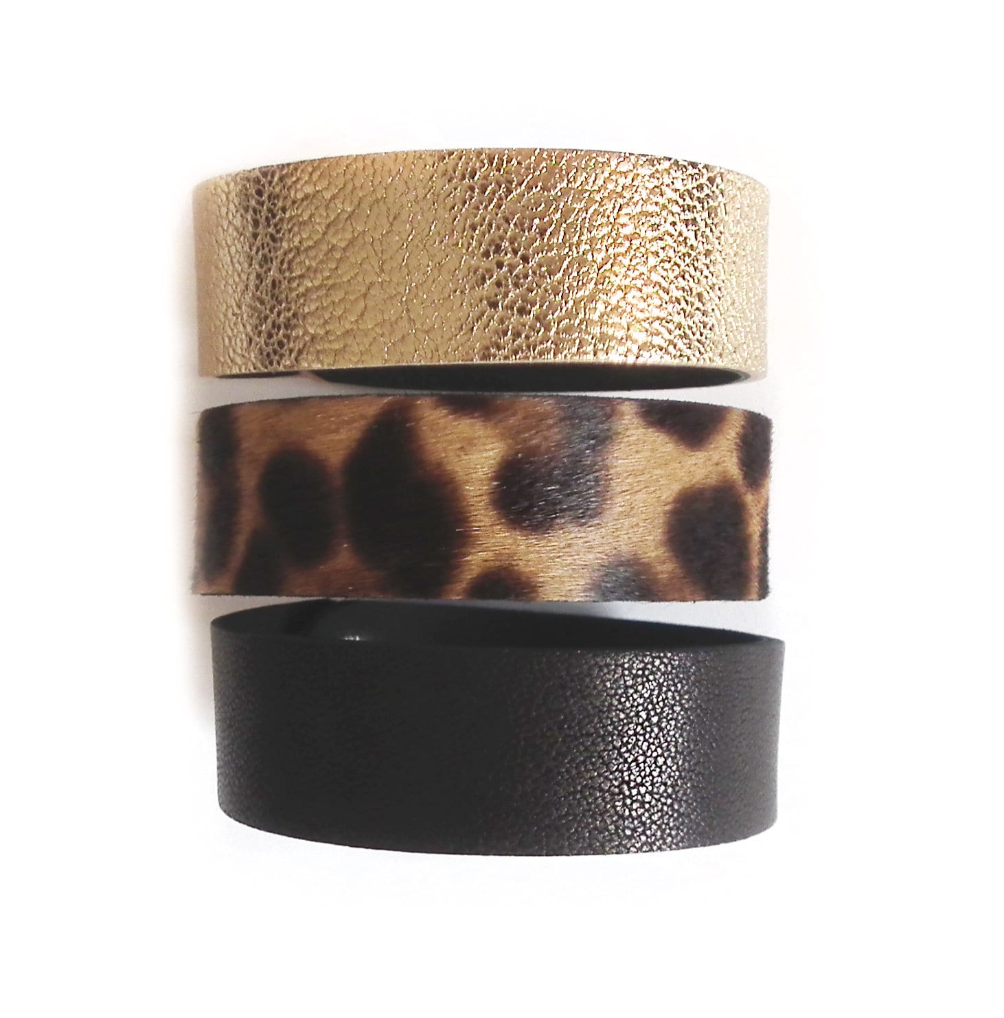 Set Von 3 Lederarmbändern Leoparden Manschette Set Von 3 Lederarmbändern Leoparden Manschette von Mikashka