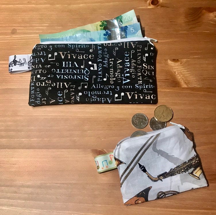 Wechselgeldbörse Und Geldbörse Mit Musikmotiven. Federmäppchen Musikmotiven Wechselgeldbörse Und Geldbörse Mit Musikmotiven. Federmäppchen Musikmotiven von MikaylasMusicGifts