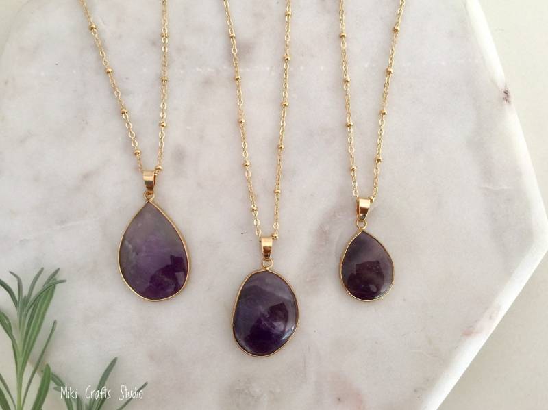 Tropfen Amethyst Kette | Schmuck Halskette Naturstein Lila Stein Tropfen Amethyst Kette | Schmuck Halskette Naturstein Lila Stein von MikiCraftsStudio