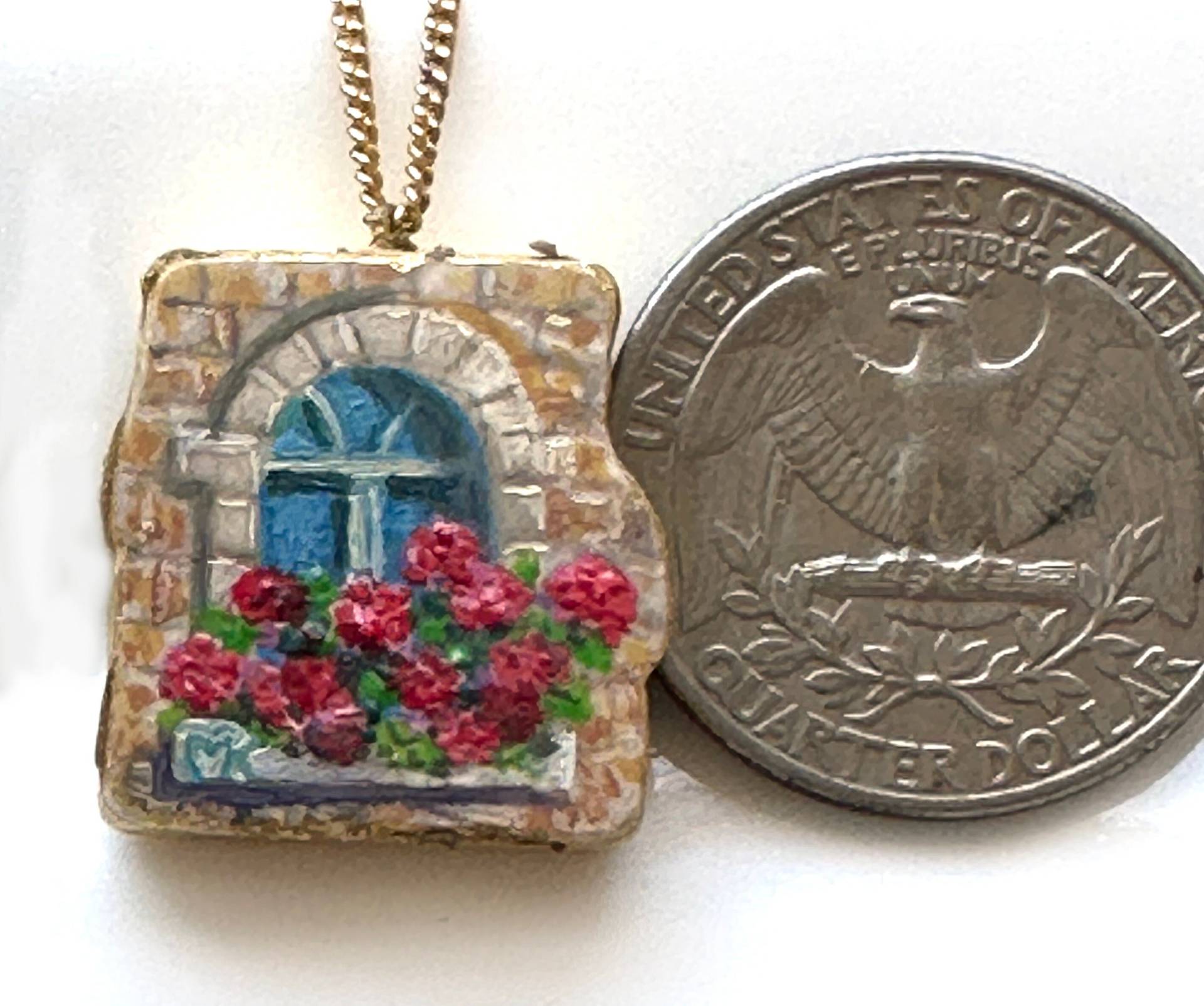 Frühling Am Fenster Jerusalemstein Anhänger - Handgemalte Öl Kunst An Vergoldeter Halskette Frühling Am Fenster Jerusalemstein Anhänger - Handgemalte Öl Kunst An Vergoldeter Halskette von MikiKarniFineArt