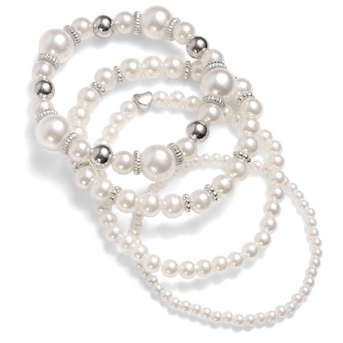 Mikovivi 4stk Perlen Armbänder für Frauen, Mehrlagig Weiß Imitierte Perlen Armband Set Stapelbar Dehnbar Zarte Brautschmuck mit Herz Anhängern für Hochzeit Geburtstag Party (Silber) von Mikovivi