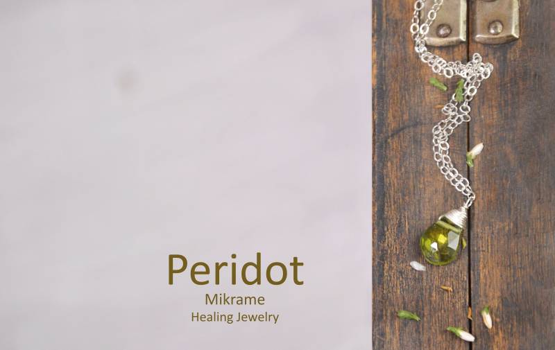 Geschenk Für Mama, Edelstein Schmuck, Personalisierte Geburtsstein Halskette, Peridot Halskette, Einzigartiges Geschenk, Geschenk Sie, Geschenk von Mikrame