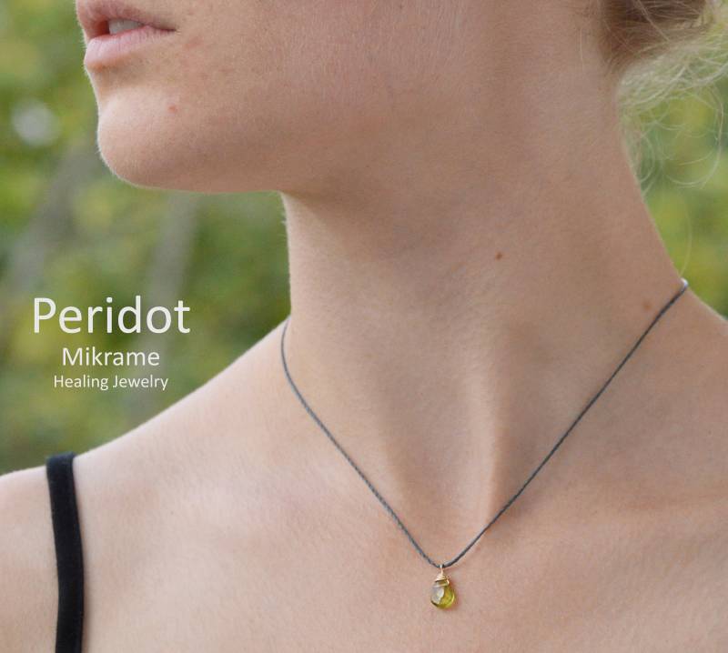 Peridot Halskette, Peridot, Personalisiertes Geschenk Für Mama, Geschenk Weihnachten, Layered Halskette, Heilsteine, Hochzeitsgeschenk, Für Sie von Mikrame