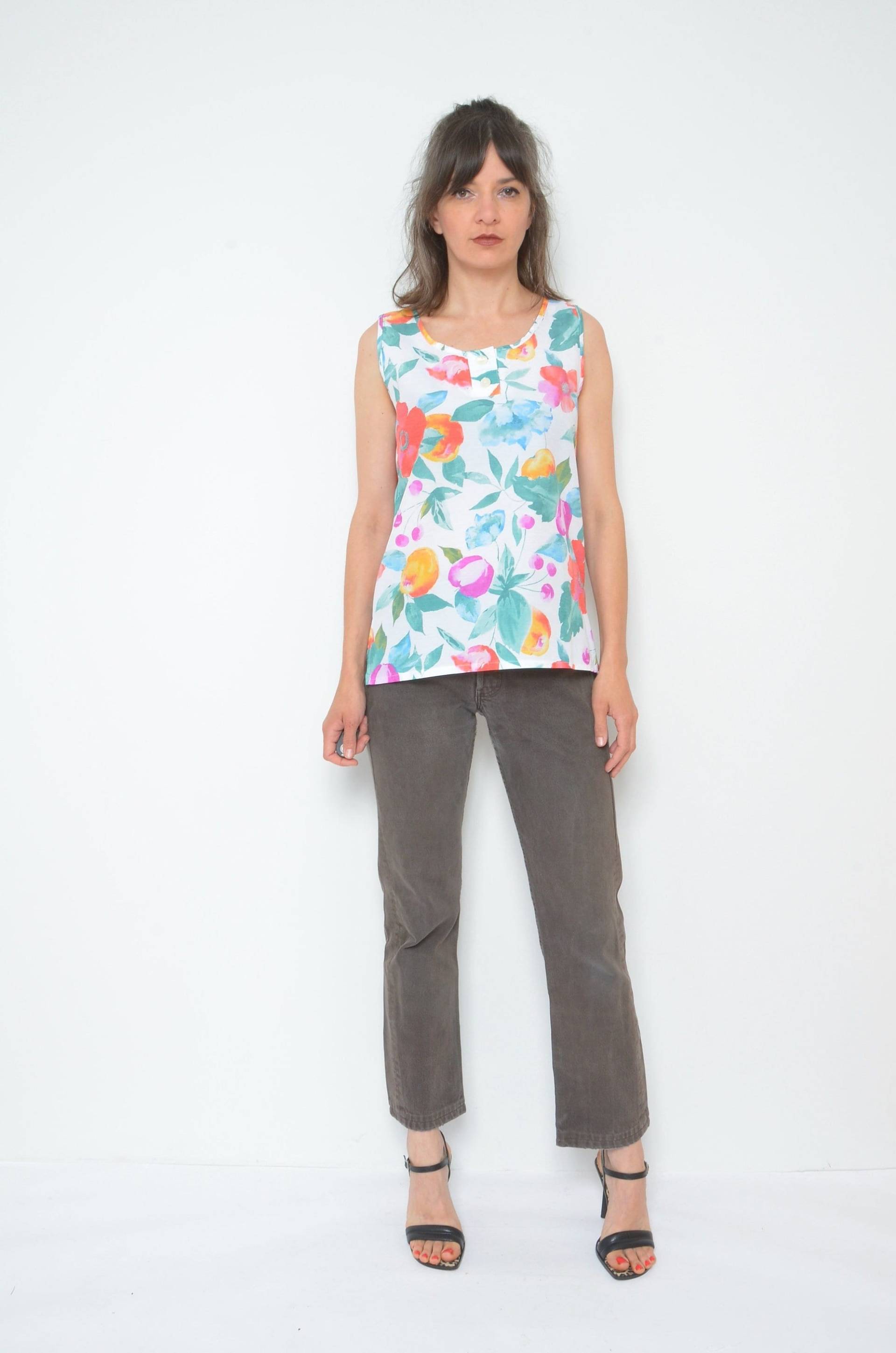 Florales Ärmelloses Shirt/Vintage 90Er Jahre Kirschblüten Print Bluse Buntes Top - Größe Klein von MikseStudio