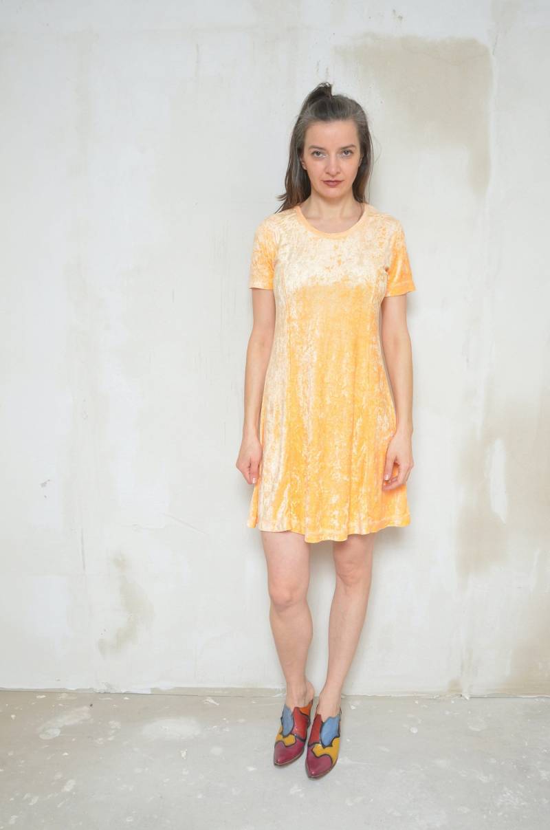 Mini Samt Kleid/Vintage 90Er Jahre Kurzarm Oranges Skater - Size Medium von MikseStudio