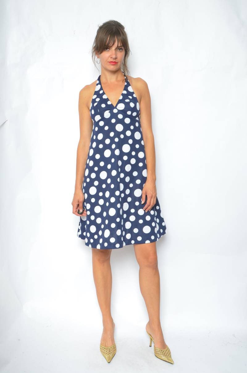Polka Dot Kleid/Vintage 70Er Jahre Neckholder Ärmelloses Midi Sommer Sommerkleid - Größe Small von MikseStudio