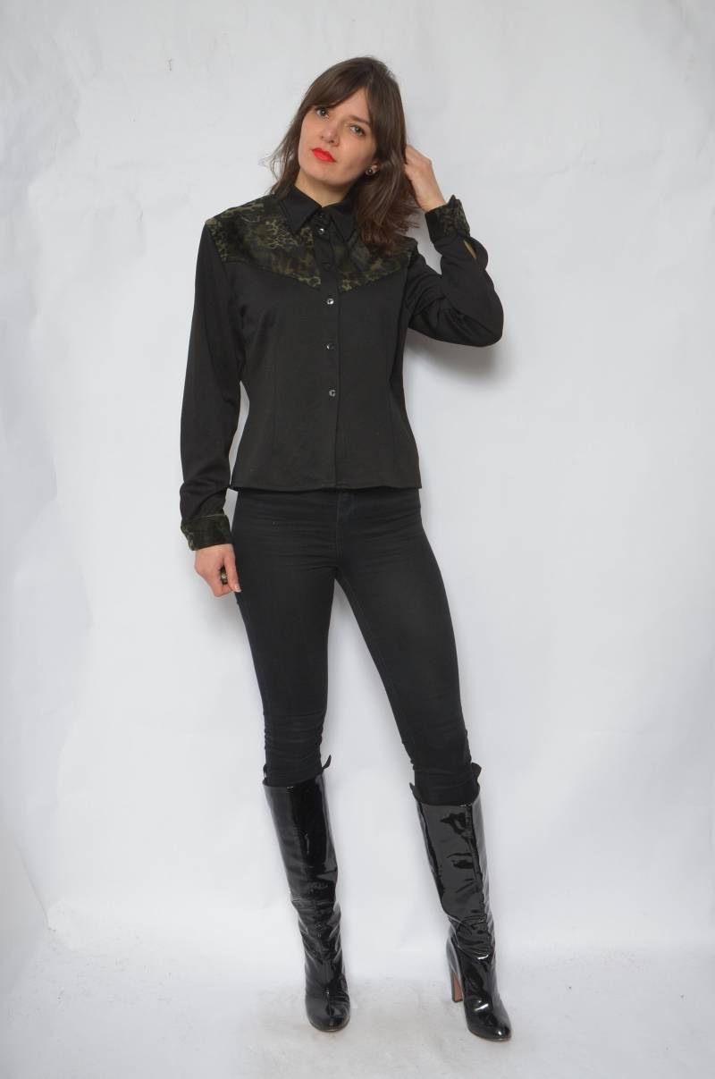 Vintage 80Er Jahre Bluse Mit Leopardenmuster Kunstpelz, Größe M/L von MikseStudio